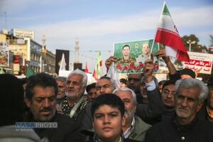 راهپیمایی اتحاد در یوم الله ۲۲ دی ماه در قم