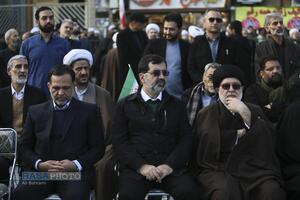 راهپیمایی اتحاد در یوم الله ۲۲ دی ماه در قم