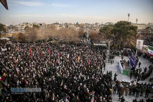 راهپیمایی اتحاد در یوم الله ۲۲ دی ماه در قم