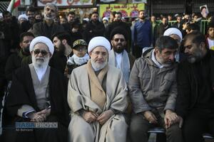 راهپیمایی اتحاد در یوم الله ۲۲ دی ماه در قم