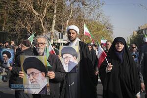 خروش مردم تهران علیه تروریست‌های آشوب‌گر