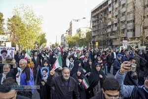 خروش مردم تهران علیه تروریست‌های آشوب‌گر