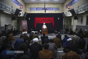 وداع با پیکر طلبه شهید در مدرسه علمیه امام حسین (ع) قم