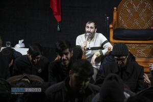 وداع با پیکر طلبه شهید در مدرسه علمیه امام حسین (ع) قم