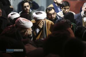 وداع با پیکر طلبه شهید در مدرسه علمیه امام حسین (ع) قم