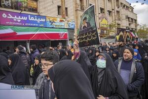 تشییع بیش از ۱۰۰ شهید حافظ امنیت در تهران