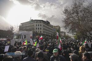 تشییع بیش از ۱۰۰ شهید حافظ امنیت در تهران