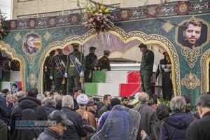 تشییع بیش از ۱۰۰ شهید حافظ امنیت در تهران