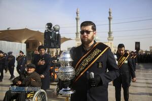 دسته عزاداری خادمان حرم کریمه اهل‌بیت (س) در روز شهادت حضرت امام موسی کاظم (علیه‌السلام)