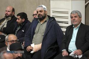 دیدار اقشار مختلف مردم در روز مبعث پیامبر اعظم (صلّی‌الله‌علیه‌و‌آله) با رهبر انقلاب