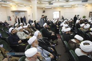 نشست دبیر شورای عالی حوزه‌ با نمایندگان طلاب و فضلای حوزه علمیه قم