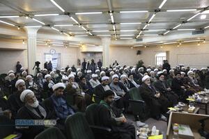 نشست دبیر شورای عالی حوزه‌ با نمایندگان طلاب و فضلای حوزه علمیه قم