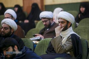 مراسم تقدیر از برترین آثار پژوهشی طلاب و اساتید جشنواره علامه حلی