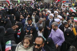 خلق حماسه ای دیگر در راهپیمایی یوم الله ۲۲ بهمن ۱۴۰۴