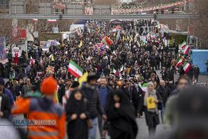راهپیمایی باشکوه و حماسی ۲۲ بهمن در تهران