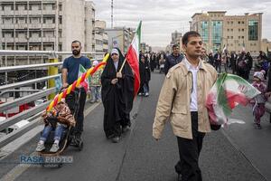 راهپیمایی باشکوه و حماسی ۲۲ بهمن در تهران