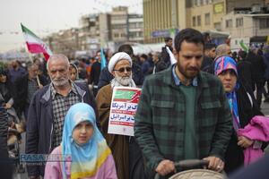 راهپیمایی باشکوه و حماسی ۲۲ بهمن در تهران