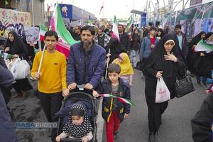 راهپیمایی باشکوه و حماسی ۲۲ بهمن در تهران