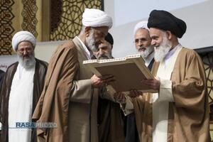 بیست هفتمین همایش کتاب سال و نهمین جشنواره مقالات حوزه