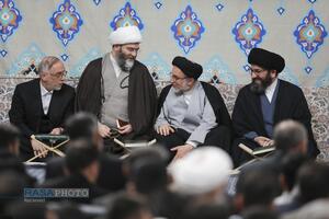 محفل انس با قرآن کریم با حضور رهبر معظم انقلاب