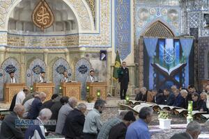 ترتیل خوانی قرآن کریم در حرم مطهر رضوی