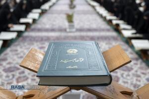 ترتیل خوانی قرآن کریم در حرم مطهر رضوی