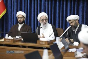 نشست مسئول دبیرخانه شورای عالی حوزه با رسانه‌های حوزوی