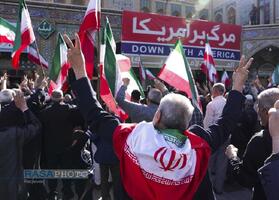 تجمع مردم انقلابی قم در محکومیت تجاوز رژیم صهیونیستی و امریکا به کشور