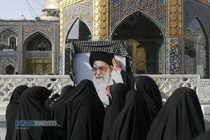 غم و اندوه زائران حضرت امام رضا (ع) در پی اعلام خبر شهادت رهبر معظم انقلاب