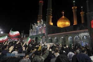 وداع با با پیکر شهید مجید دلیریان در حرم کریمه اهلبیت (س)