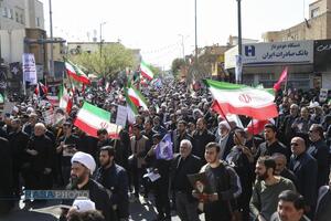 راهپیمایی مردم قم در محکومیت تجاوز آمریکا و رژیم صهیونیستی به کشور