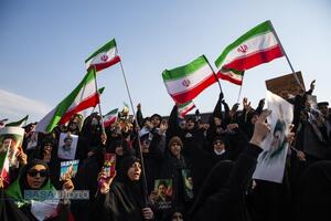 بیعت تاریخی مردم ولایتمدار تهران با سومین رهبر معظم انقلاب اسلامی