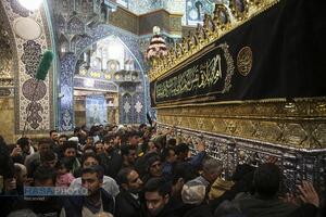 لحظه تحویل سال ۱۴۰۵ در حرم حضرت فاطمه معصومه (س)