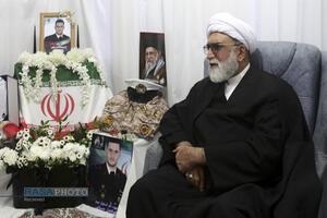 دیدار تولیت آستان قدس رضوی با خانواده شهدای ناوچه دنا