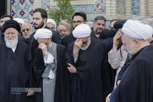 تشییع پیکر وزیر اطلاعات در حرم مطهر رضوی