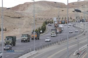 بیعت کامیون‌داران استان قم با رهبر معظم انقلاب