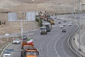 بیعت کامیون‌داران استان قم با رهبر معظم انقلاب