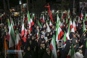 تمجع مردم قم در خونخواهی رهبر شهید انقلاب و حمایت از نیروهای مسلح