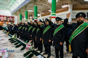 آئین آغاز دهه کرامت در قم