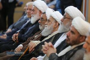 آیین رونمایی از مجموعه «منظومه فکری حضرت آیت الله مکارم شیرازی»