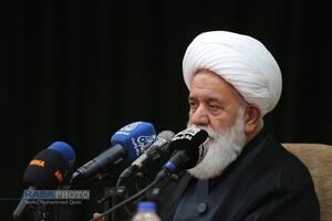 آیین رونمایی از مجموعه «منظومه فکری حضرت آیت الله مکارم شیرازی»