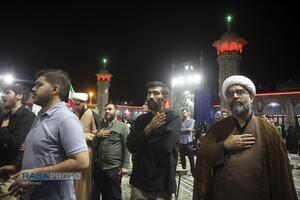 اجتماع هیئات مذهبی قم با شعار «مسلم دیگر تنها نخواهد ماند» در حرم مطهر