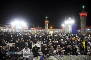 اجتماع هیئات مذهبی قم با شعار «مسلم دیگر تنها نخواهد ماند» در حرم مطهر
