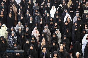 اقامه نماز عید سعید قربان در حرم حضرت معصومه (س)