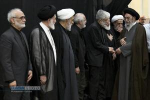 مجلس یادبود رهبر شهید انقلاب اسلامی و شهدای خانوادهٔ امام شهید