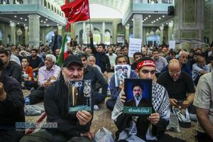دومین روز مجلس یادبود رهبر شهید انقلاب اسلامی و شهدای خانوادهٔ امام شهید