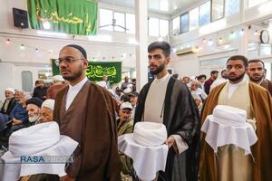 جشن عمامه‌گذاری طلاب در روز عید غدیر