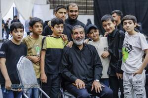 آئین سیاه پوشان عزای حسینی و رونمایی از اثر 