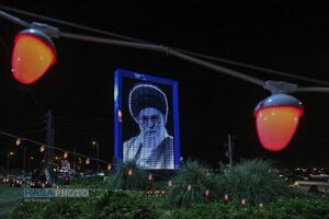 تصویر رهبر شهید انقلاب در میدان مرجعیت قم