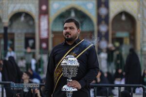 آئین تعویض پرچم حرم کریمه اهل‌بیت (ع) در آغاز ماه محرم